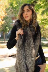 doblar chaquetas de cuero sin arrugas