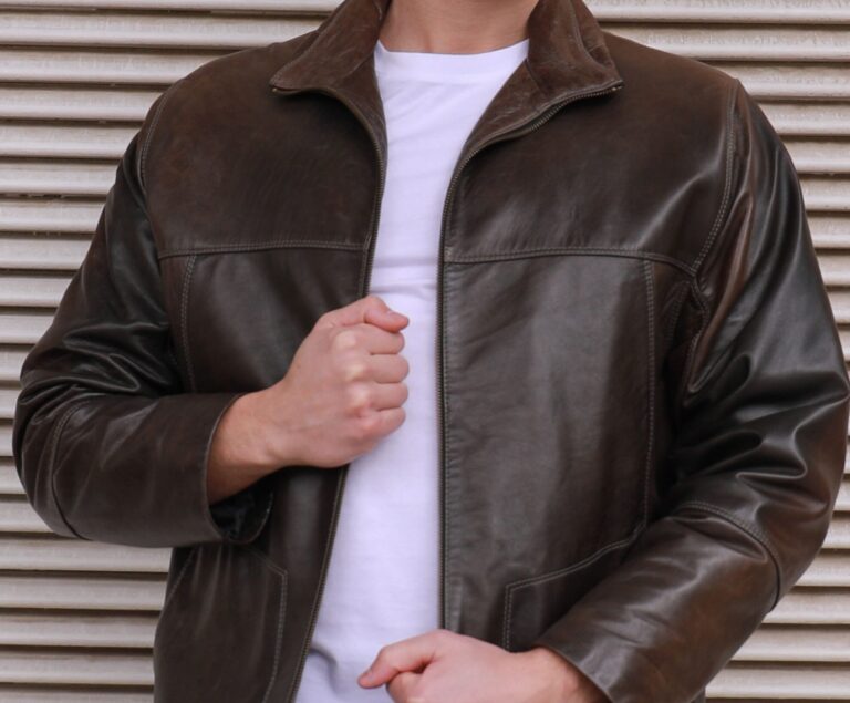 chaqueta de cuero marrón