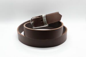 cinturón de piel artesanal