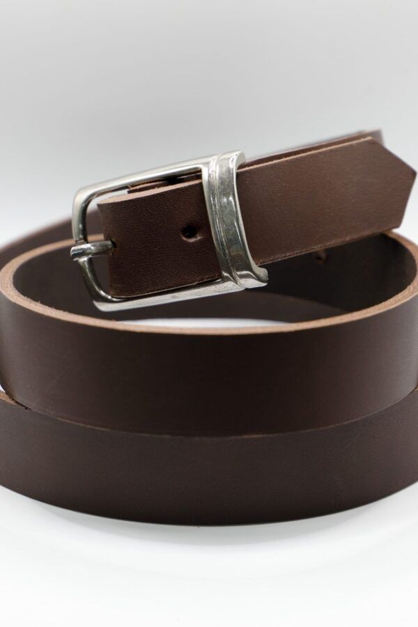 cinturón de piel artesanal